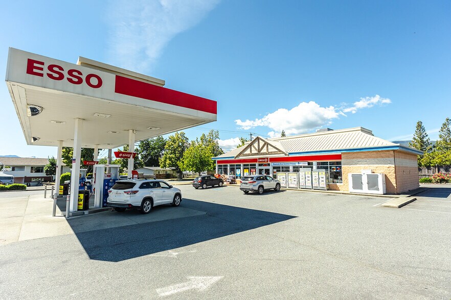 3955 Johnston Rd, Port Alberni, BC à vendre - Photo de l’immeuble – Image 3 sur 7