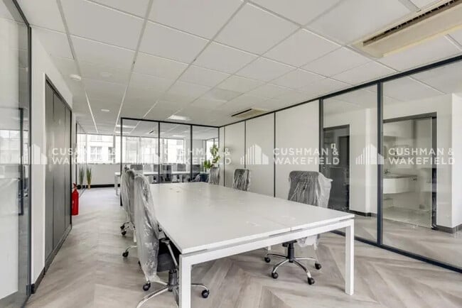 Plus de détails pour 123-129 Rue Victor Hugo, Levallois-Perret - Bureau à louer
