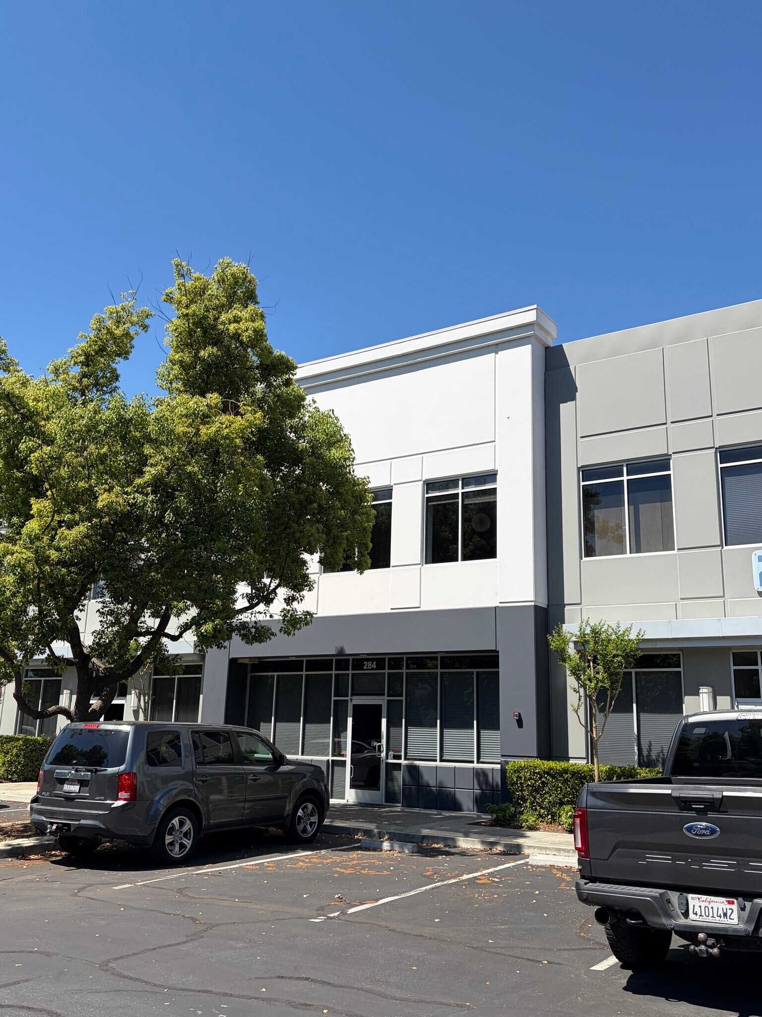 280-288 Digital Dr, Morgan Hill, CA à louer Photo principale– Image 1 sur 11