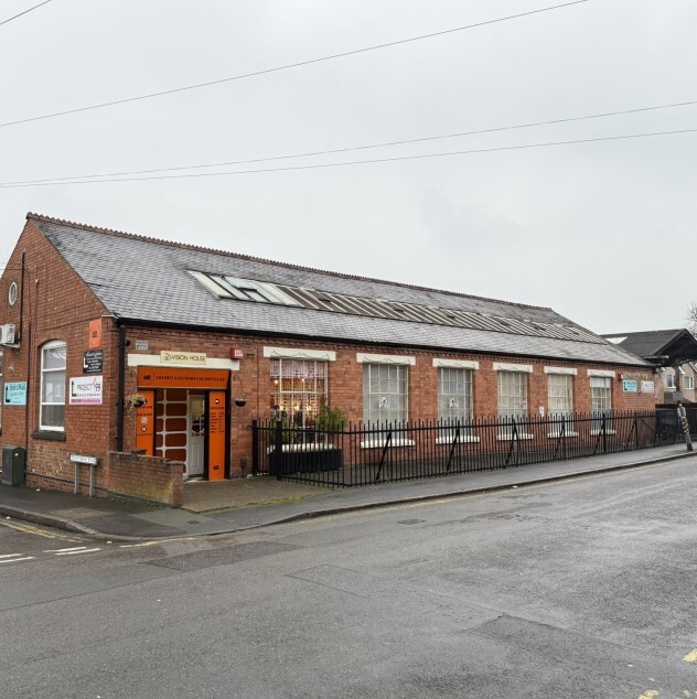 119 Factory Rd, Hinckley à louer Photo principale– Image 1 sur 2