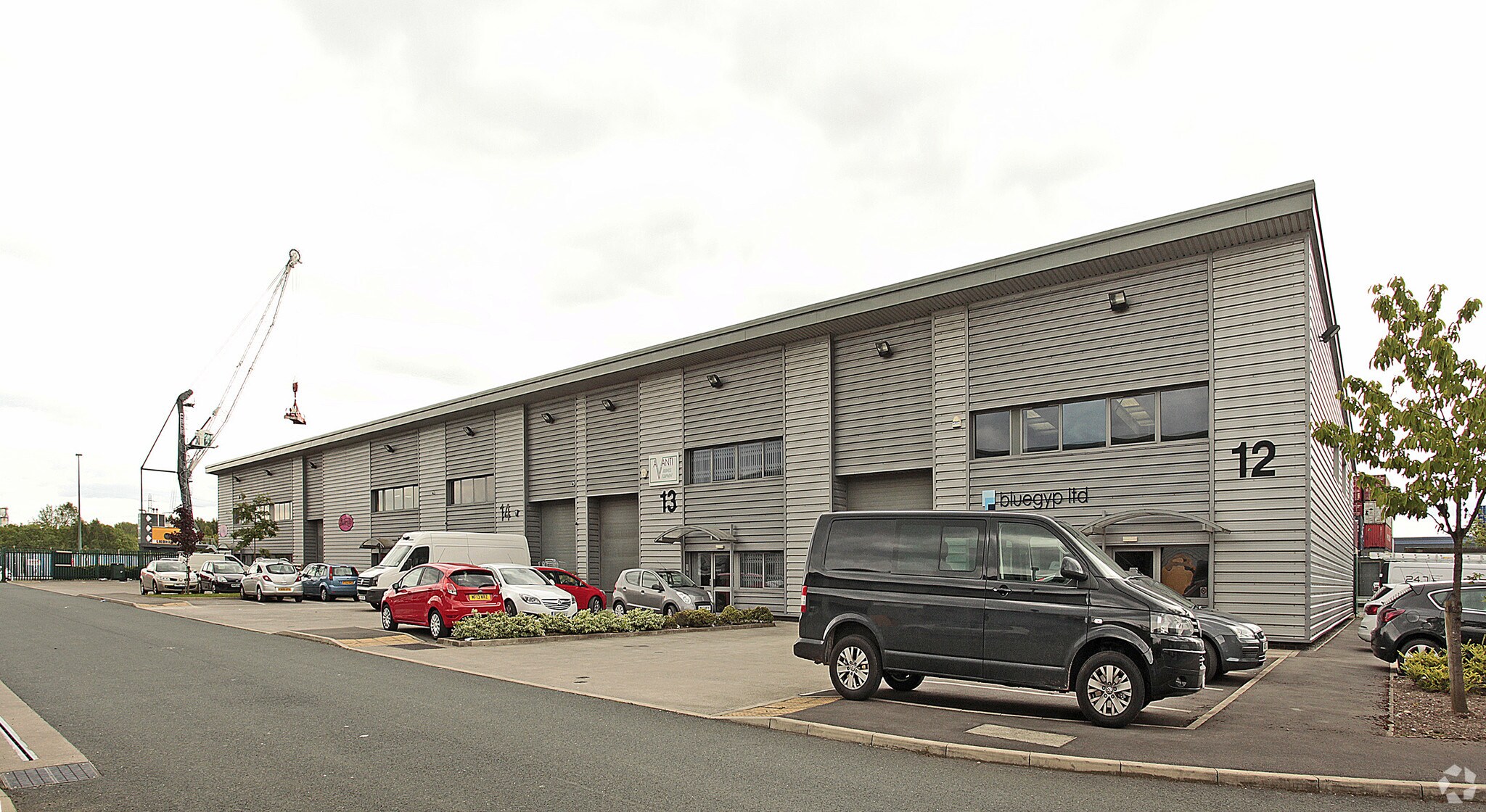 16 Irlam Wharf Rd, Manchester à vendre Photo de l’immeuble– Image 1 sur 5