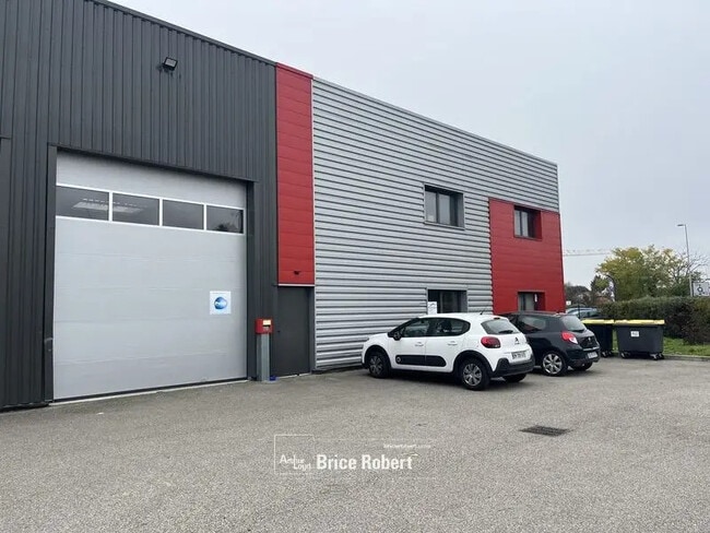 Plus de détails pour Bureau, Local d'activités à louer