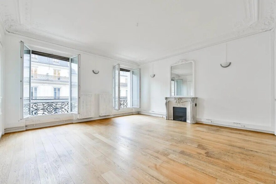 Bureau dans Paris à louer - Photo de l’immeuble – Image 1 sur 8