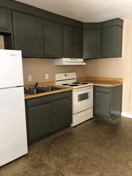 2630-2670 W Pensacola St, Tallahassee, FL à vendre - Photo intérieure – Image 3 sur 16