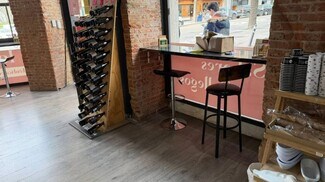 Plus de détails pour Local commercial à louer