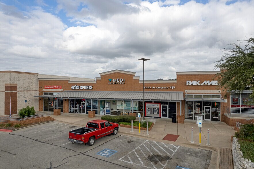 13359 N Highway 183, Austin, TX à louer - Photo de l’immeuble – Image 3 sur 20