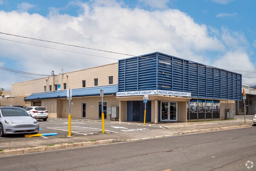 650 Kohou St, Honolulu, HI à louer - Photo de l’immeuble – Image 1 sur 5