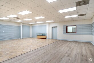 4455 Ulmerton Rd, Clearwater, FL à louer Photo intérieure– Image 1 sur 6