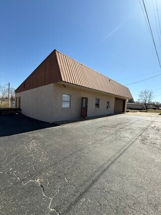 Plus de détails pour 704 Bennett St, Lafayette, TN - Industriel/Logistique à louer