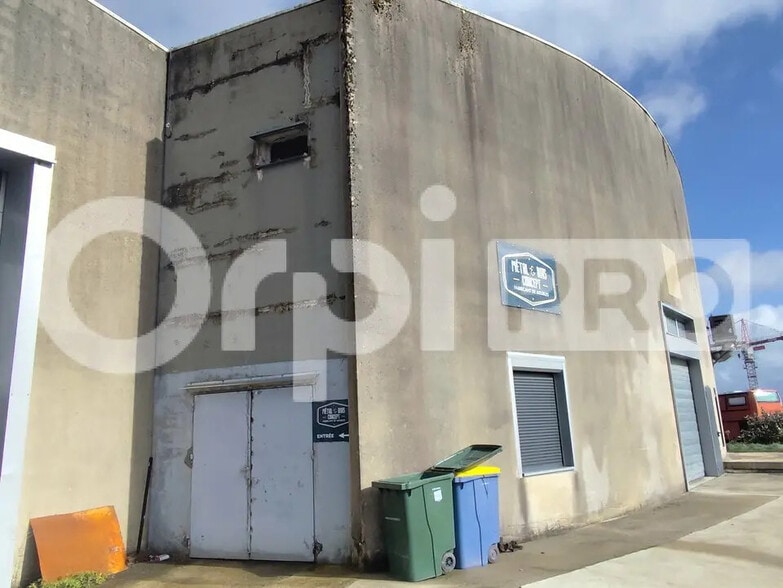 Local d’activités dans Limoges à louer - Photo de l’immeuble – Image 3 sur 4