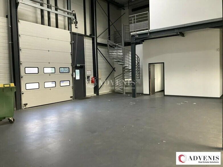Bureau dans Mérignac à louer - Photo de l’immeuble – Image 2 sur 9