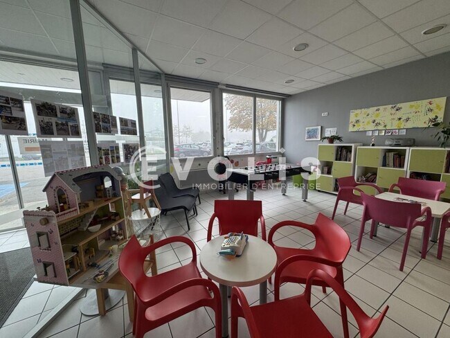 Plus de détails pour Bureau à louer