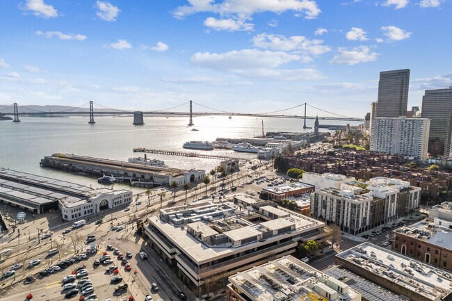 Plus de détails pour 900 Front St, San Francisco, CA - Bureau à louer