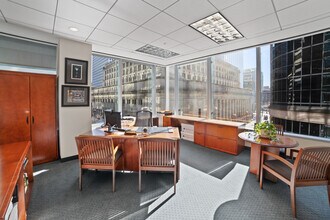 550 W Adams St, Chicago, IL à louer Photo intérieure– Image 2 sur 5