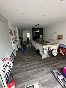 Local commercial dans Grenoble à vendre Photo intérieure– Image 1 sur 2