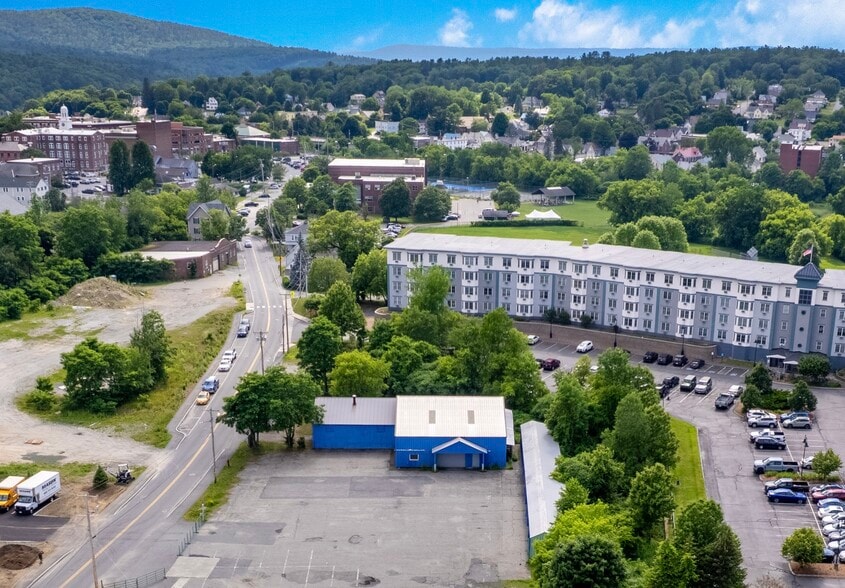 25 Spencer St, Lebanon, NH à louer - Aérien – Image 2 sur 6