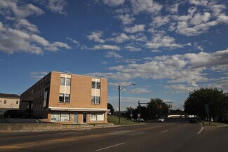 Plus de détails pour 616 N Limestone St, Springfield, OH - Bureau à louer
