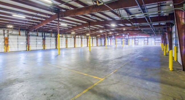 39 Gilmore Dr, Sutton, MA à louer - Photo intérieure – Image 2 sur 6