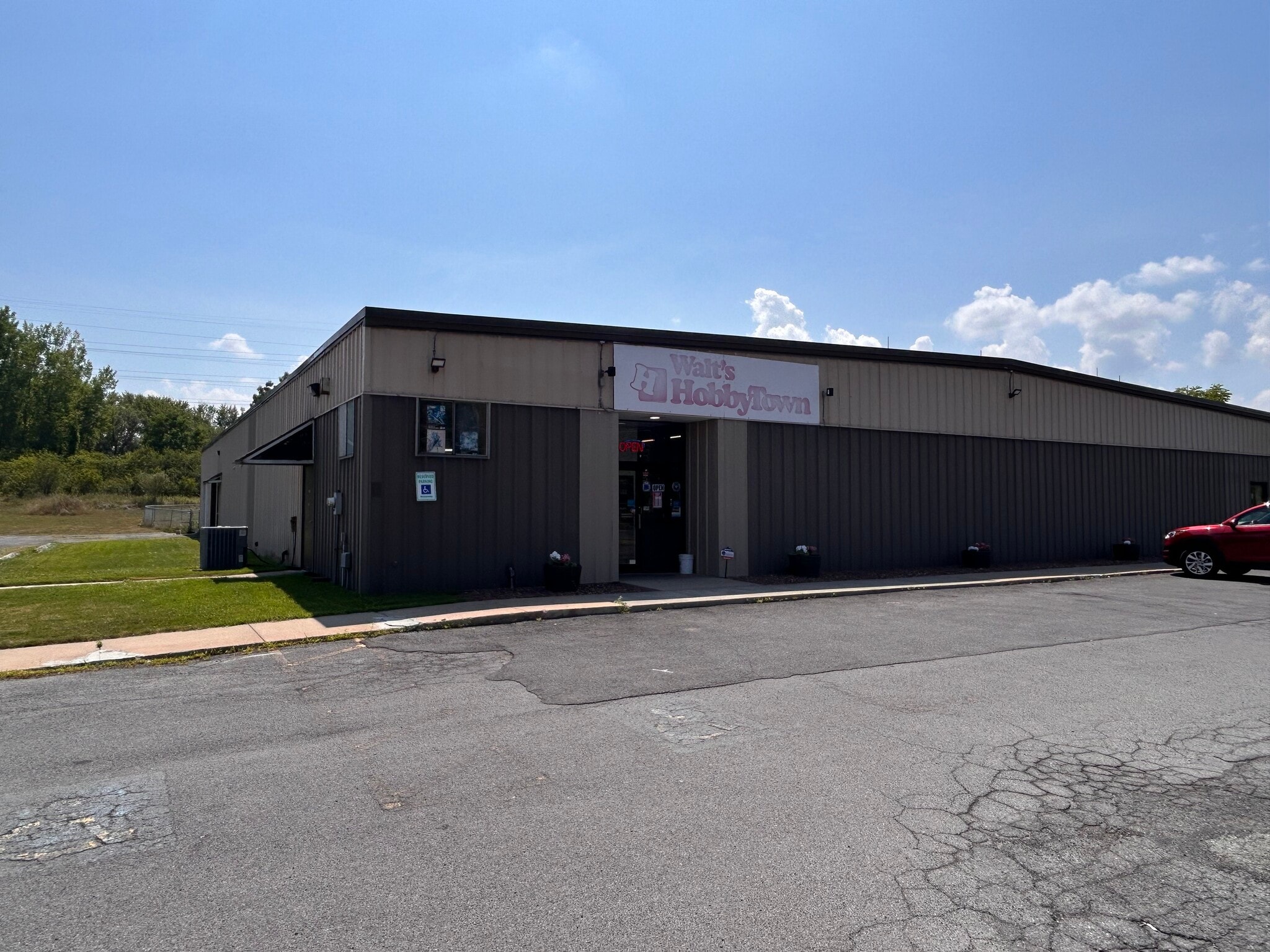 2 Dwight Park Dr, Solvay, NY à louer Photo de l’immeuble– Image 1 sur 1