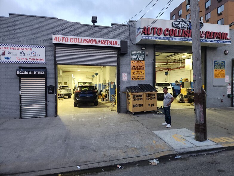 3821 23rd St, Long Island City, NY à louer - Photo de l’immeuble – Image 2 sur 10