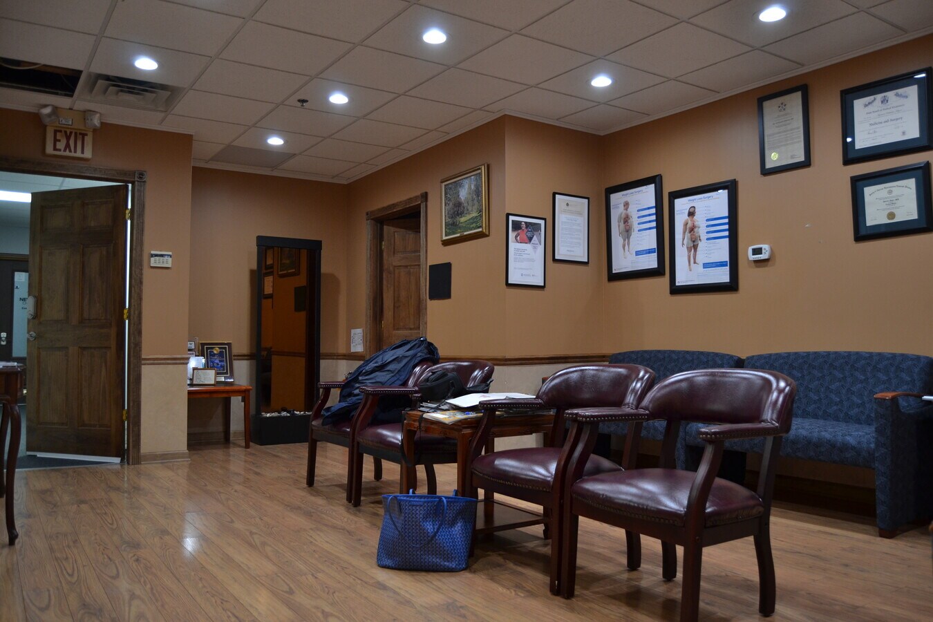 670 N Beers St, Holmdel, NJ 07733 - Lot 2 - - Photo intérieure - Image 1 of 22