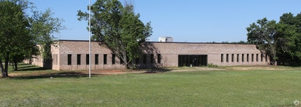 2 Tungsten Way, Duncan, SC à louer Photo de l’immeuble– Image 2 sur 3