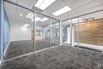 3150 Premier Dr, Irving, TX à louer Photo de l’immeuble– Image 2 sur 6