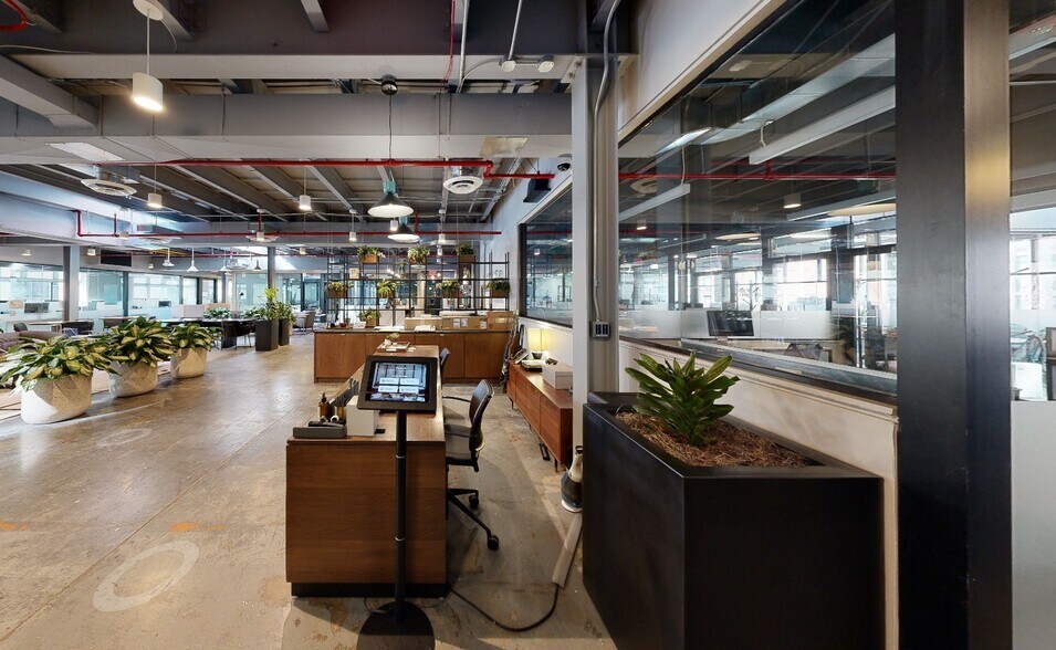 594 Dean St, Brooklyn, NY à louer - Numérisation 3D Matterport – Image 2 sur 10