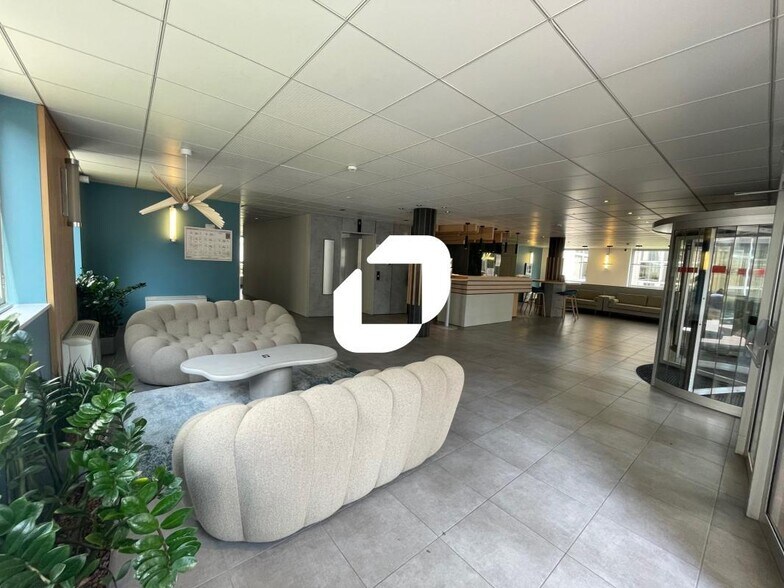 2 Rue Maurice Hartmann, Issy-les-Moulineaux à louer - Photo intérieure – Image 3 sur 32