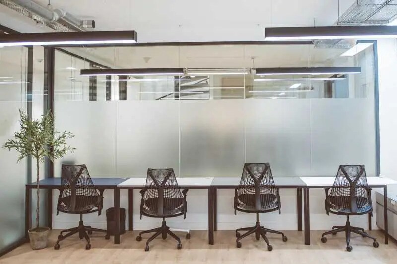 49 Avenue D'Iena, Paris à louer - Photo de l’immeuble – Image 3 sur 29