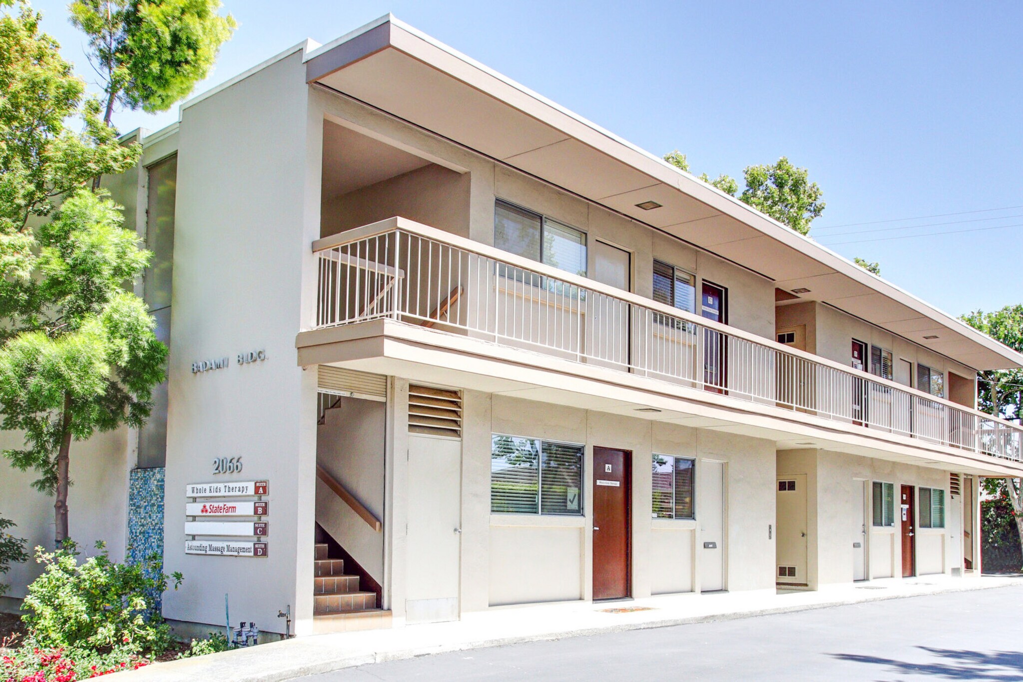 2066 Clarmar Way, San Jose, CA à louer Photo principale– Image 1 sur 2