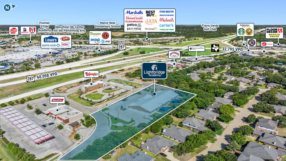 21 E Debbie Ln, Mansfield, TX à vendre - Photo de l’immeuble – Image 3 sur 5