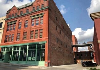 Plus de détails pour 107 S 6th St, Saint Joseph, MO - Logement à vendre