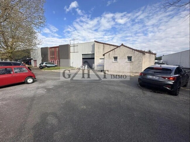 Plus de détails pour Industriel/Logistique à vendre