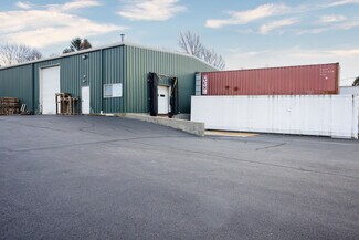 Plus de détails pour 1079 Aquidneck Ave, Middletown, RI - Industriel/Logistique à vendre