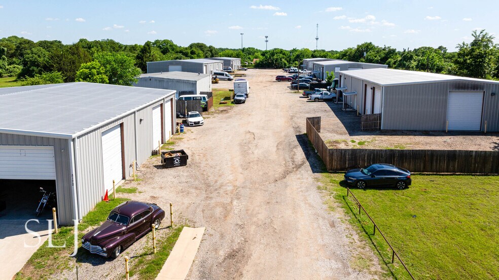 5160-5172 Lemons Rd, Fort Worth, TX à vendre - Photo de l’immeuble – Image 2 sur 21
