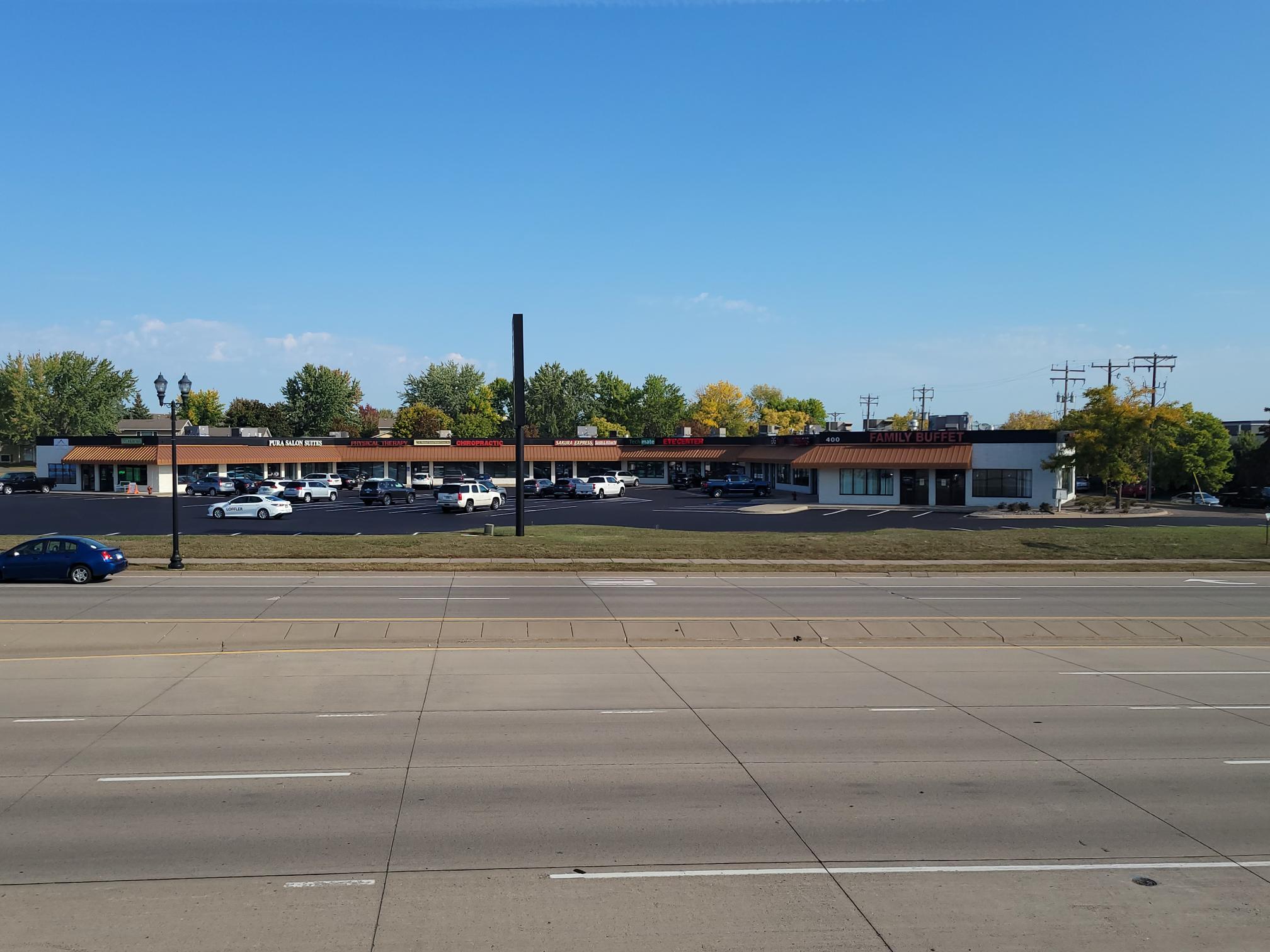 400 NE Central Ave E, Saint Michael, MN à louer Photo de l’immeuble– Image 1 sur 7
