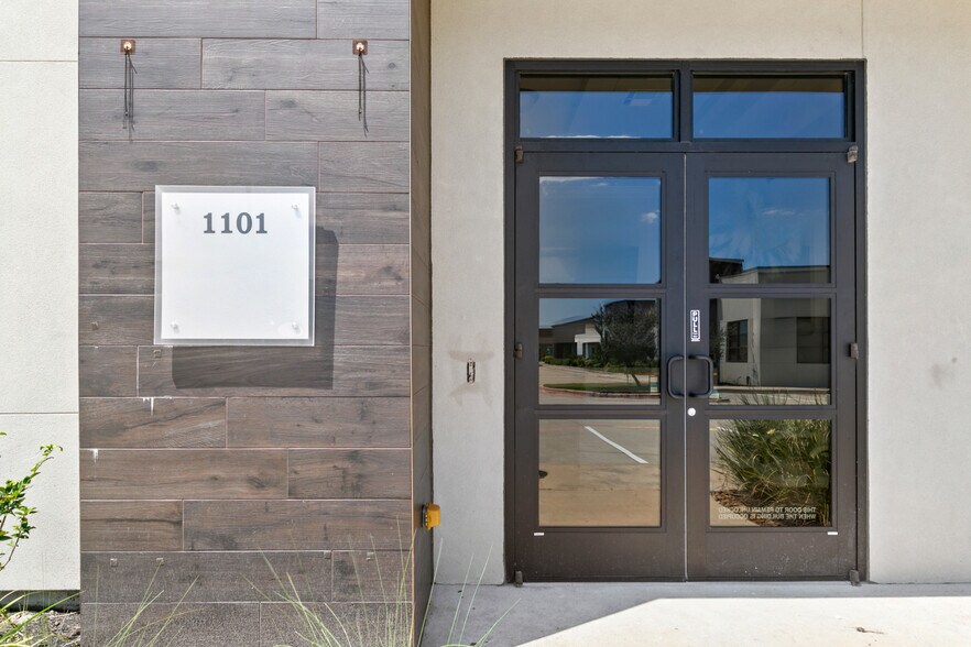 8118 Fry Rd, Cypress, TX à louer - Photo de l’immeuble – Image 2 sur 22