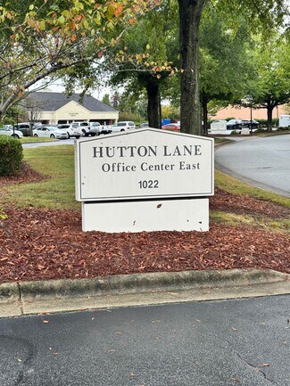 Plus de détails pour 1022 Hutton Ln, High Point, NC - Bureau à vendre