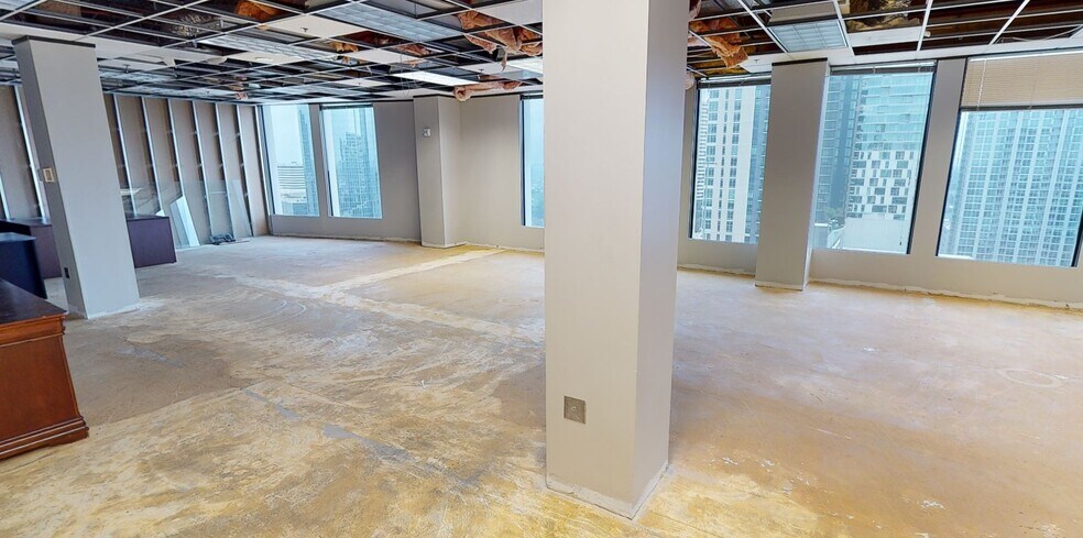 2100 West Loop South, Houston, TX à louer - Numérisation 3D Matterport – Image 3 sur 14