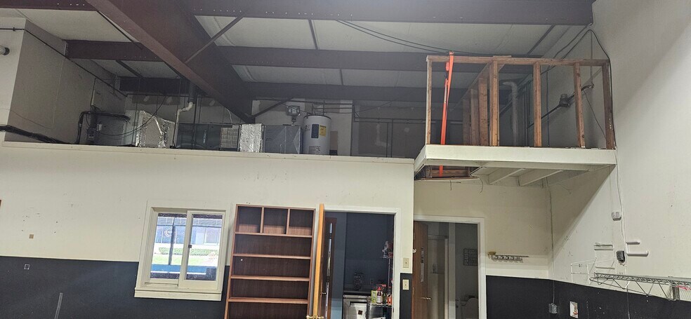 5 Cheryl Dr, Canton, CT à louer - Photo de l’immeuble – Image 3 sur 5