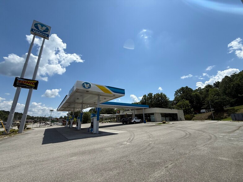 539 N Main St, Lake City, TN à vendre - Photo de l’immeuble – Image 2 sur 10