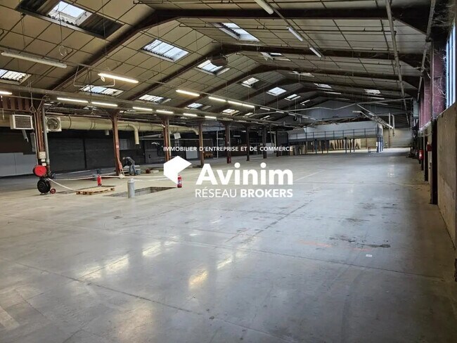 Plus de détails pour Industriel/Logistique à vendre