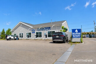 Plus de détails pour 2313 Post Rd, Warwick, RI - Spécialisé à vendre