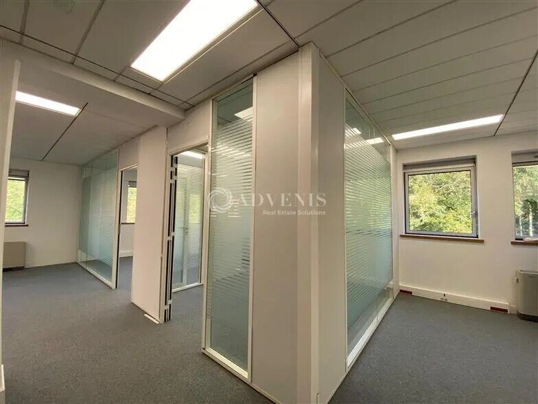 Bureau dans Meudon à louer - Photo de l’immeuble – Image 3 sur 6