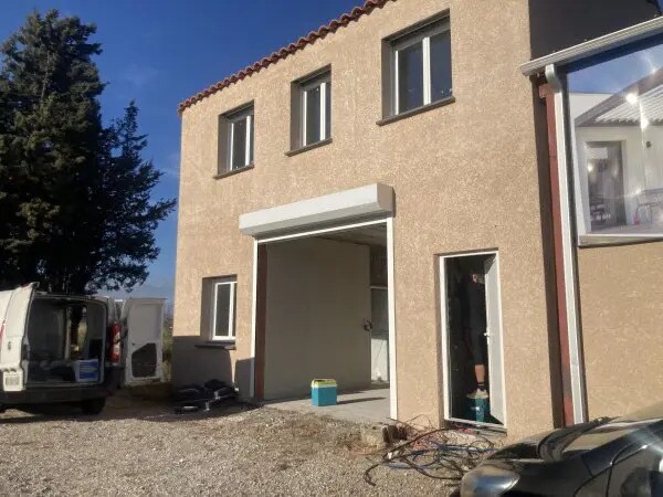 Plus de détails pour Industriel/Logistique à louer