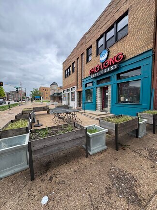 Plus de détails pour 2245-2247 S Grand Blvd, Saint Louis, MO - Local commercial à louer
