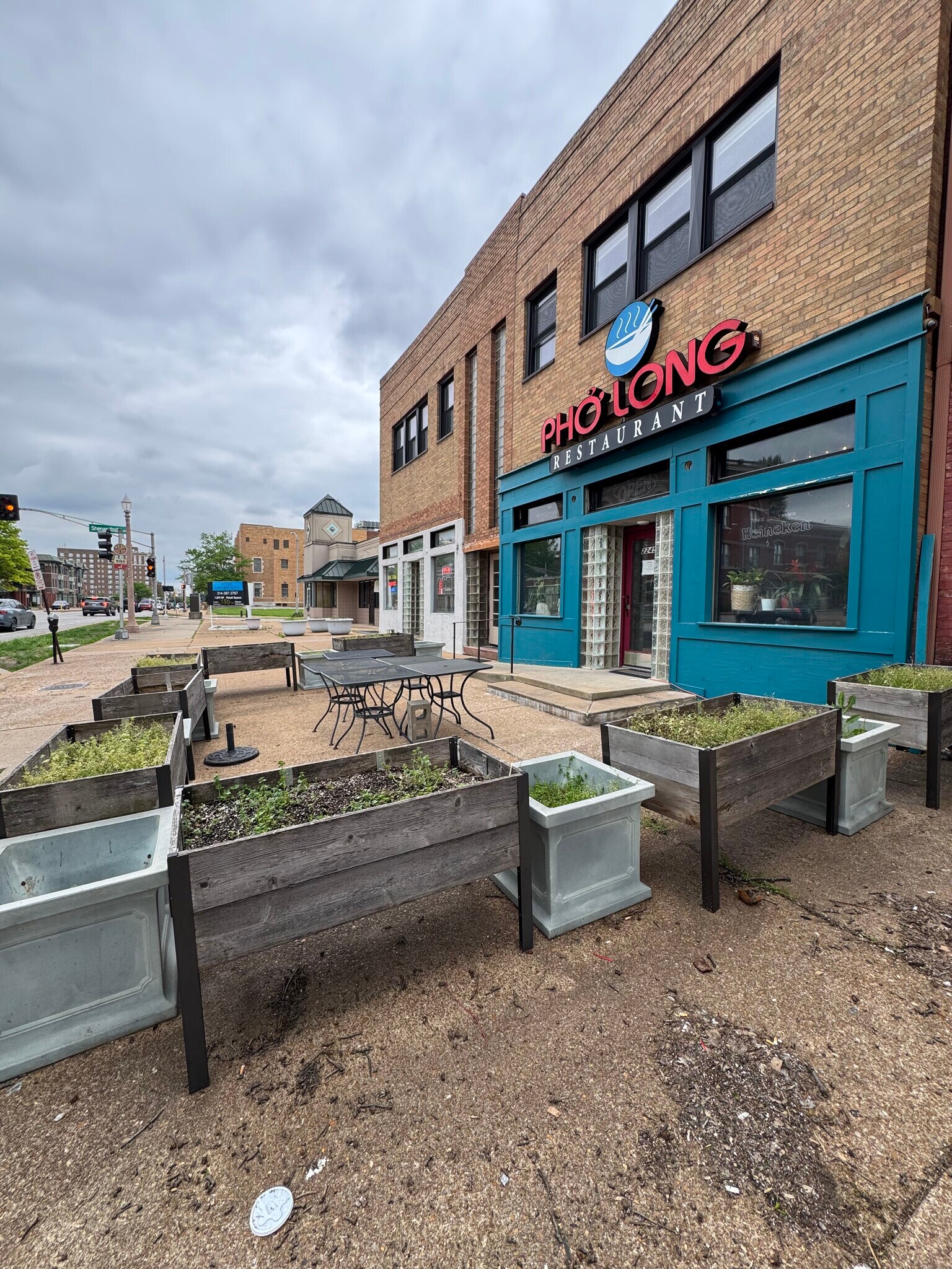 2245-2247 S Grand Blvd, Saint Louis, MO à louer Photo de l’immeuble– Image 1 sur 24