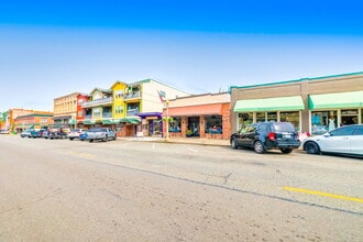 1010 1st St, Snohomish, WA à louer Photo de l’immeuble– Image 2 sur 12