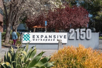 2150 N 1st St, San Jose, CA à louer Photo de l’immeuble– Image 1 sur 9